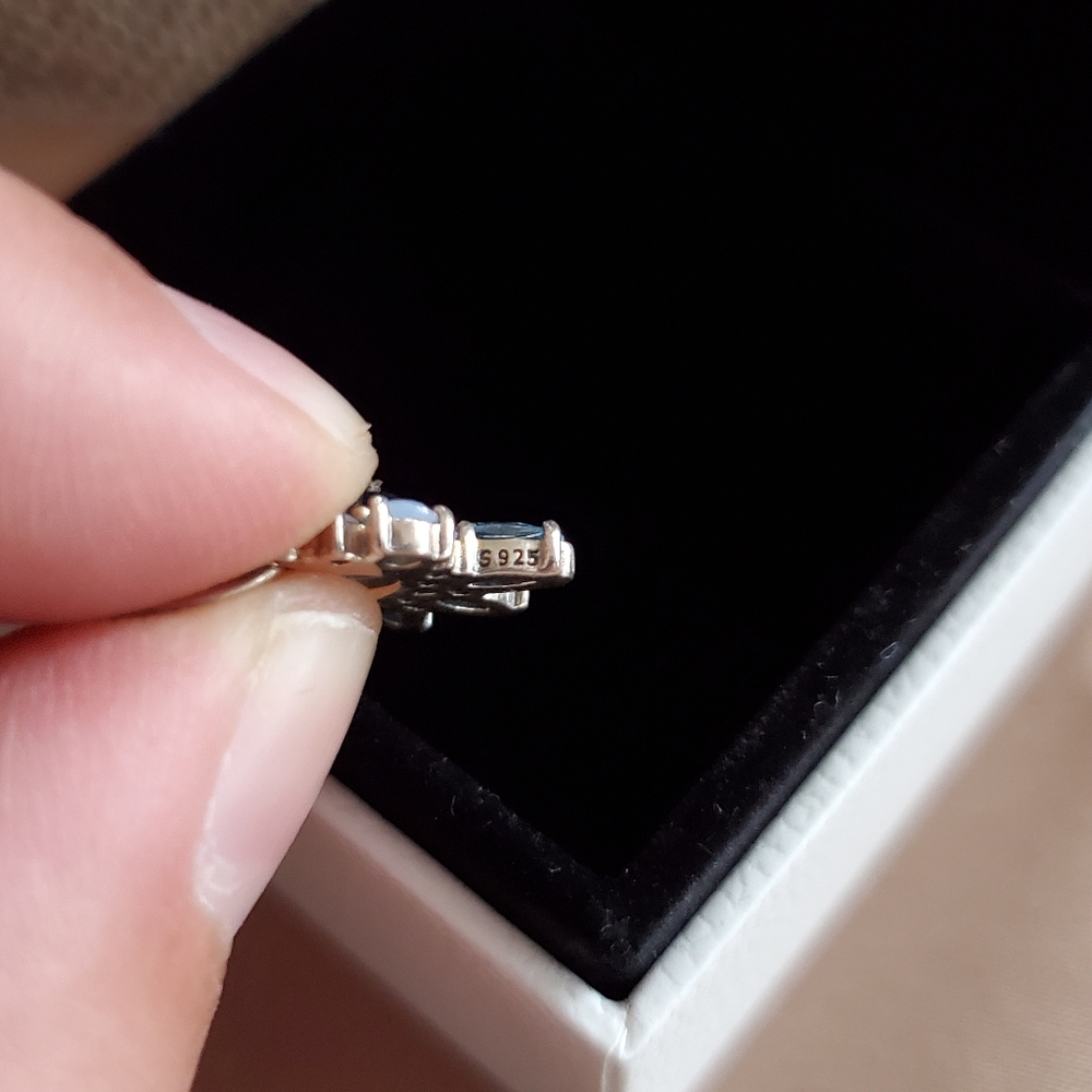 Pandora Patterns Of Frost Pendant - image 8